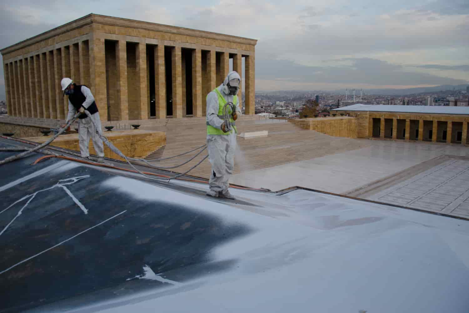 sprey-poliuretan-kopuk-ses-yalitim